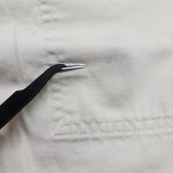 Eddie Bauer Pants Womens 6 PETITE Tan Khaki Low Rise Capri Cotton Hiking Outdoor - Picture 3 of 15